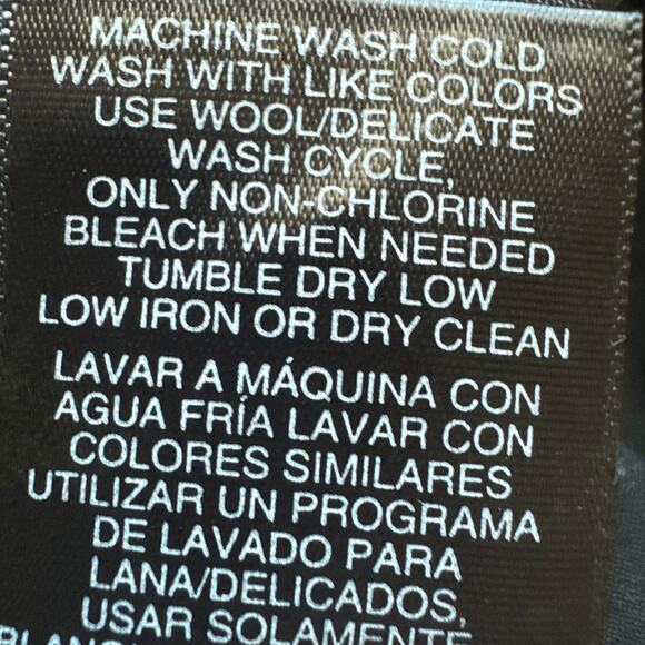 Norma Kamali Black Swing Coat LIghtweight Versatile Sz 6 Quiet Luxury Old Money - Picture 8 of 8